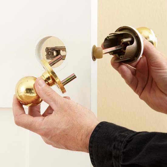 install knobs handle